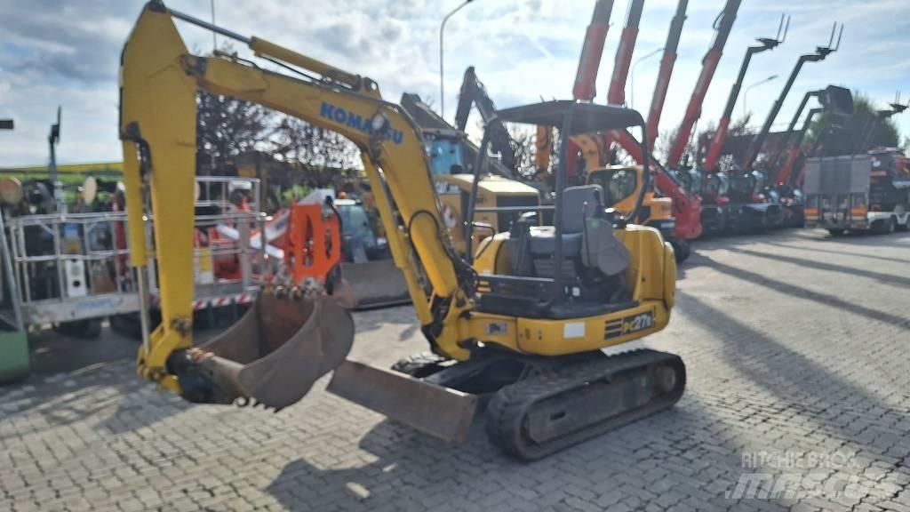 Komatsu PC27R-8 小型挖掘机