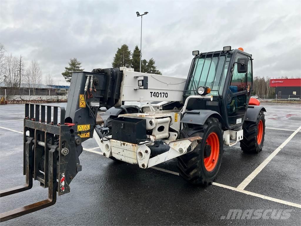 Bobcat T40170 伸缩臂叉装车|叉装车