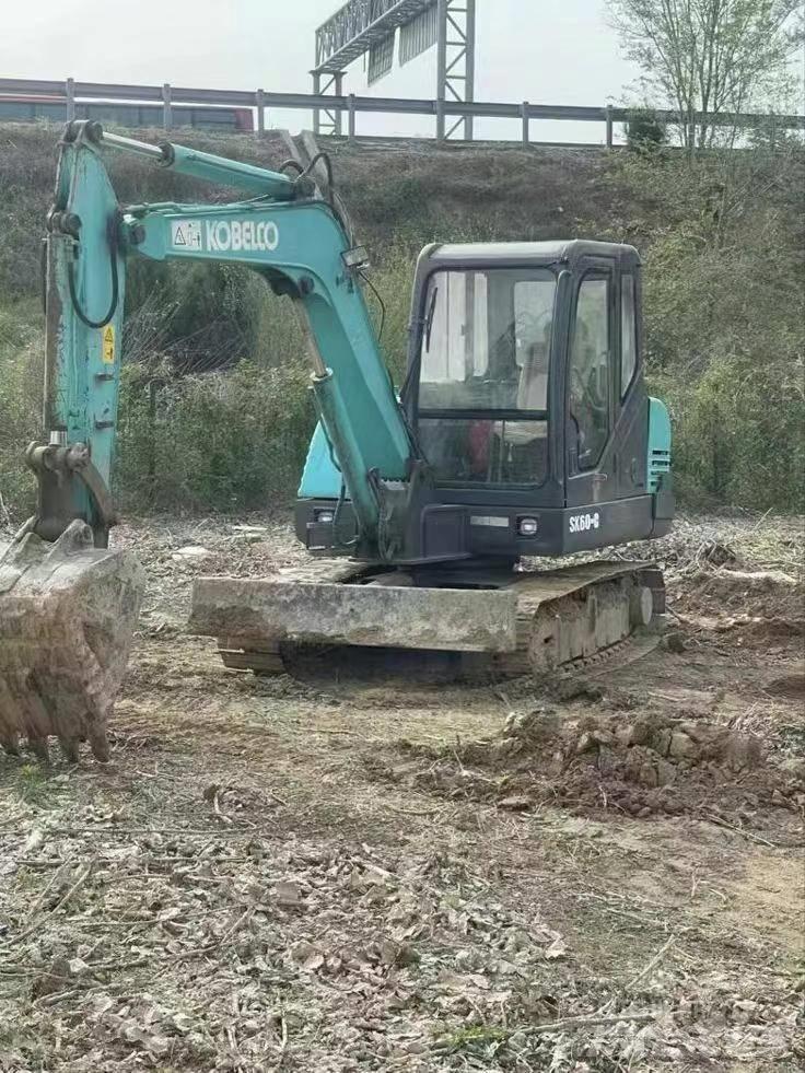 Kobelco SK60 履带挖掘机