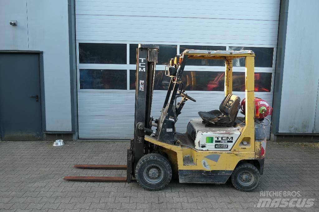 TCM FG 15 N17 天然气叉车
