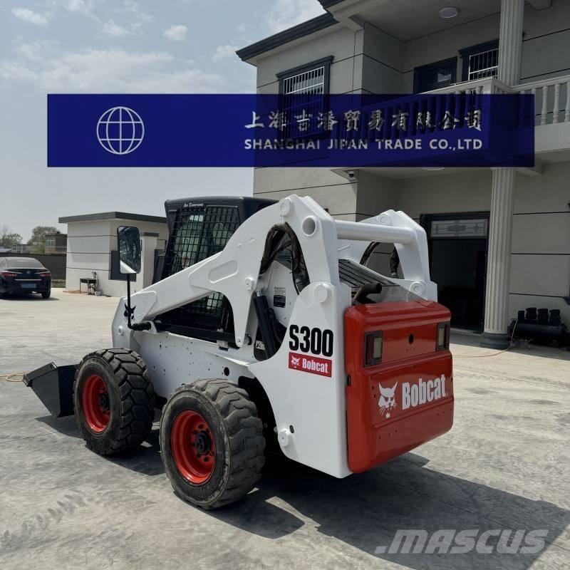 Bobcat S 300 滑移装载机