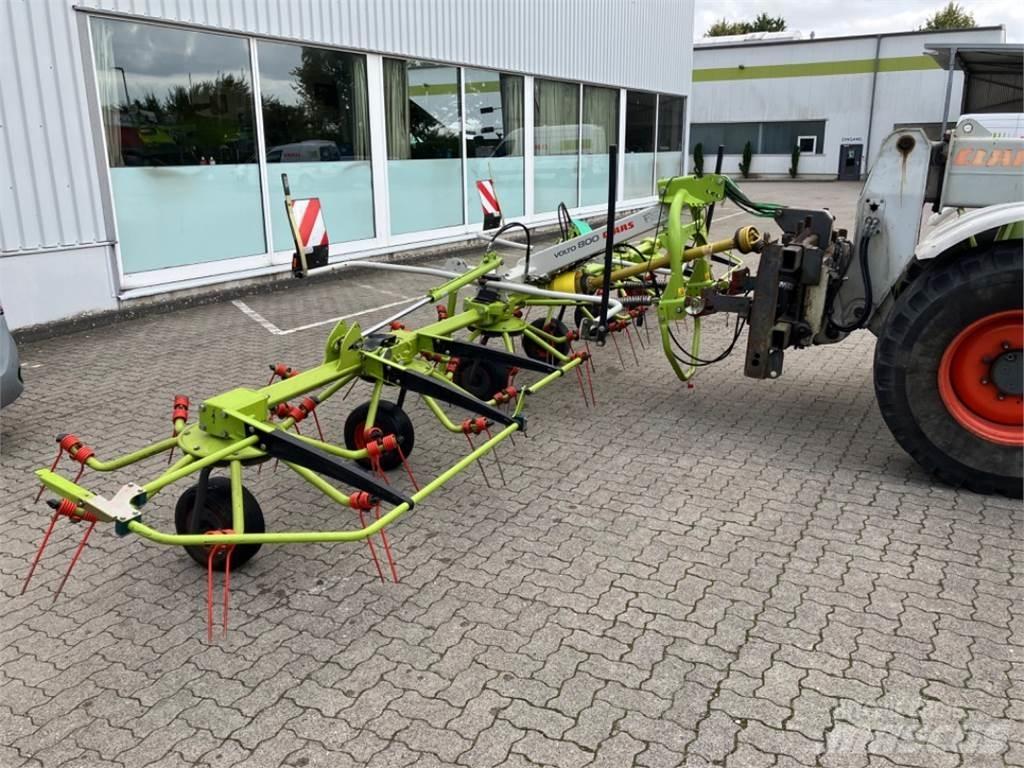 CLAAS VOLTO 800 犁耙和摊草机