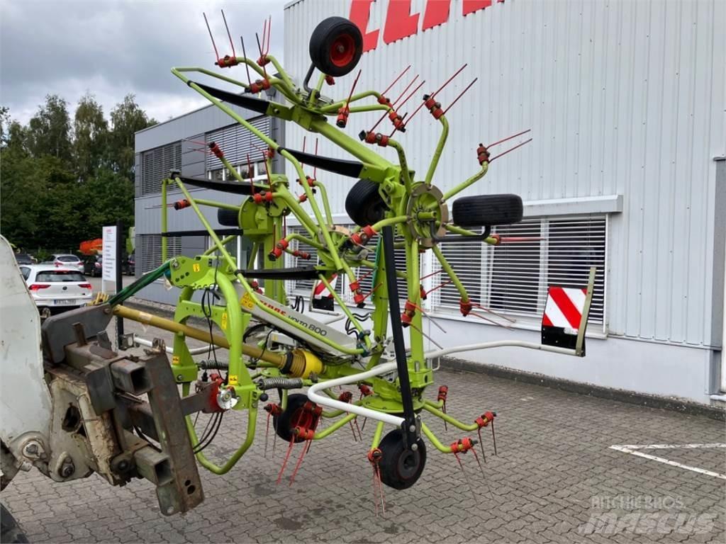 CLAAS VOLTO 800 犁耙和摊草机