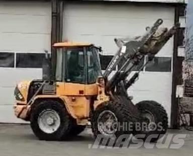 Volvo L 45 轮式装载机