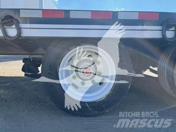 Eager Beaver 25XPL 低平板半挂车
