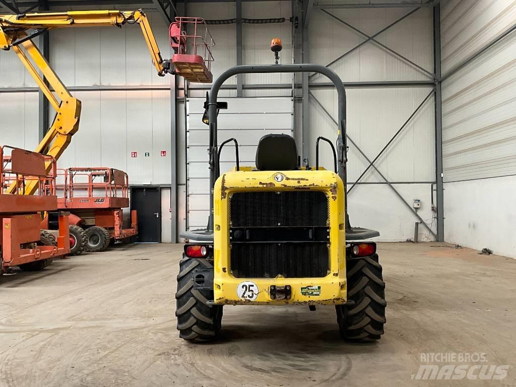 Neuson DW 60 翻斗车\公路型自卸车