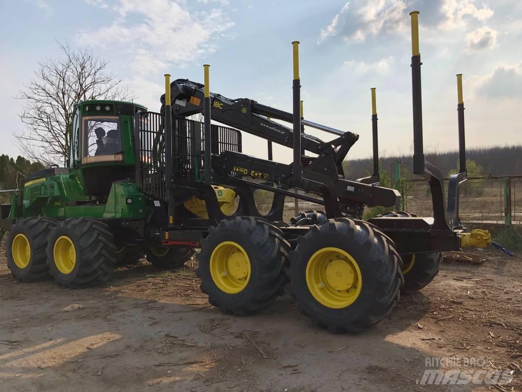 John Deere 1210 G 集运机