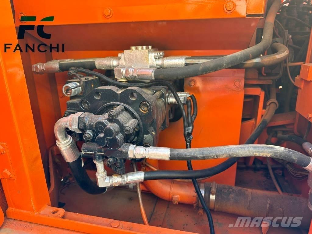 Doosan DX 140 LC 履带挖掘机