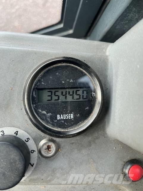 Hako Citymaster 1200 扫地机