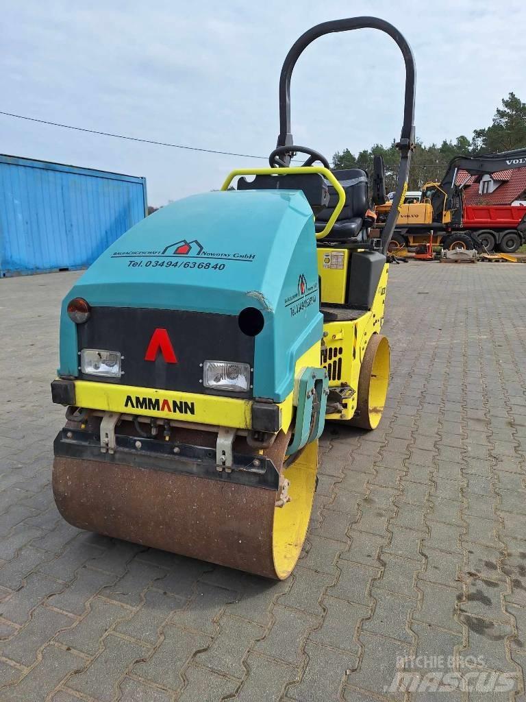 Ammann ARX 12 双轮压路机