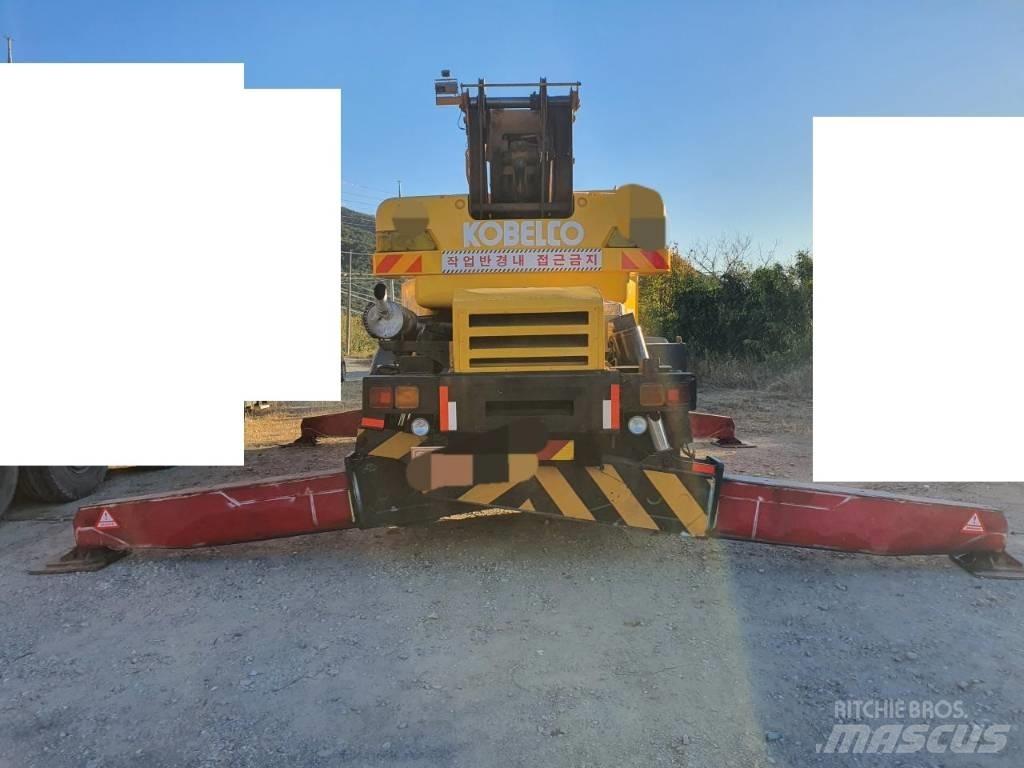 Kobelco RK 250 越野轮胎起重机︳越野吊︳越野起重机︳移动式起重机