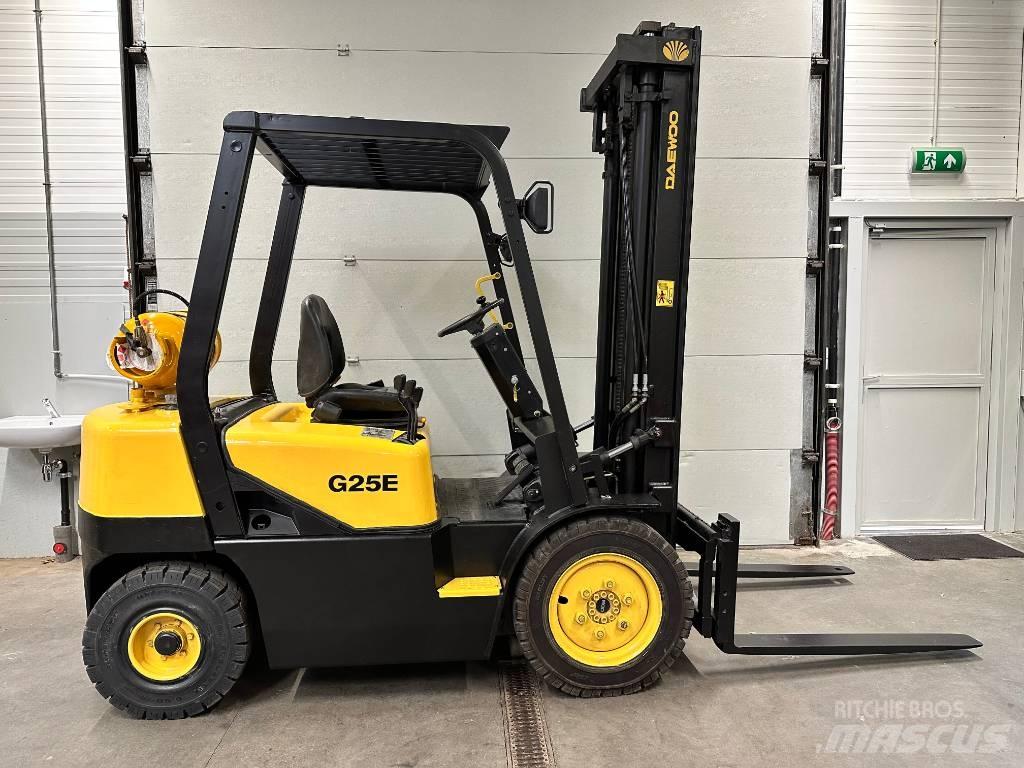  DOOSON G25E-3 天然气叉车