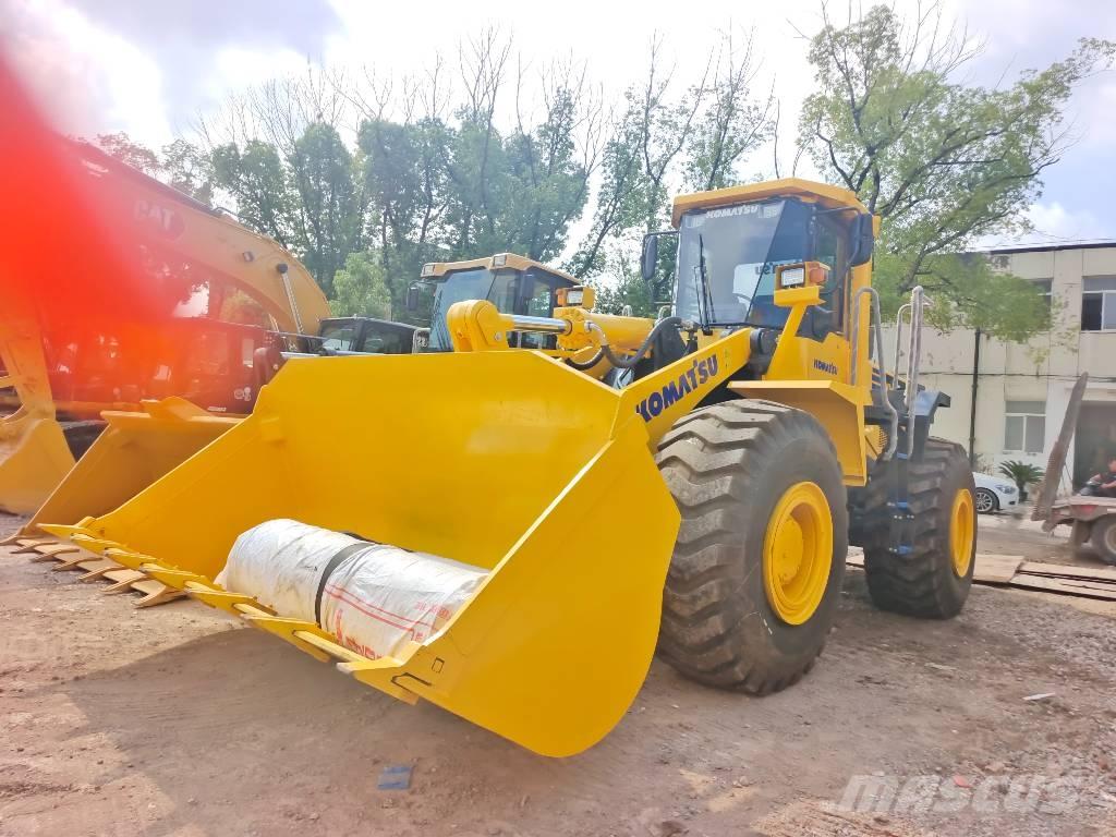 Komatsu WA 470-3 轮式装载机