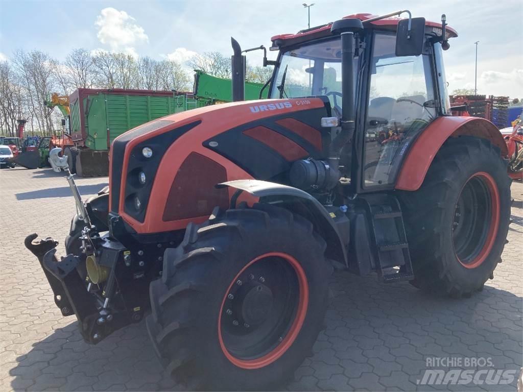 Ursus C-3150 拖拉机/农用车