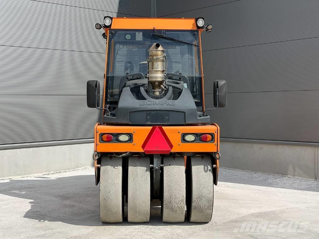 Bomag BW 154 ACP 复合式压路机