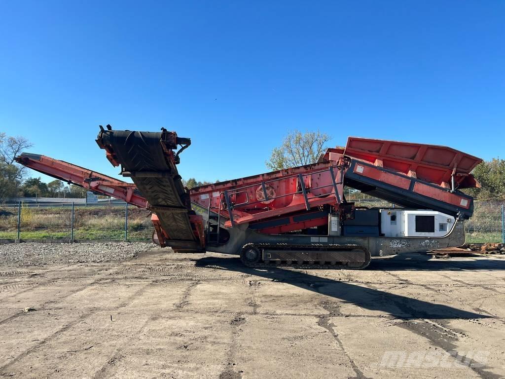 Sandvik QE 340 移动式筛分机