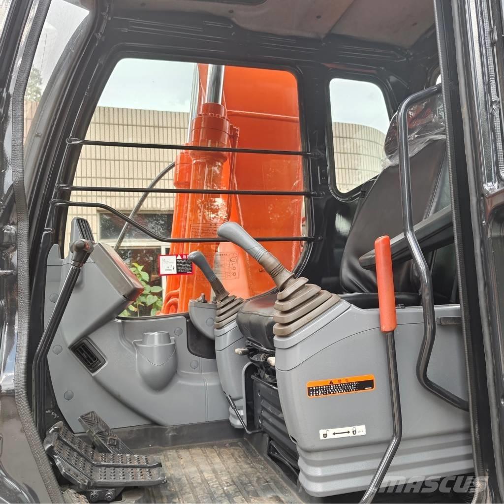 Hitachi ZX 120 履带挖掘机