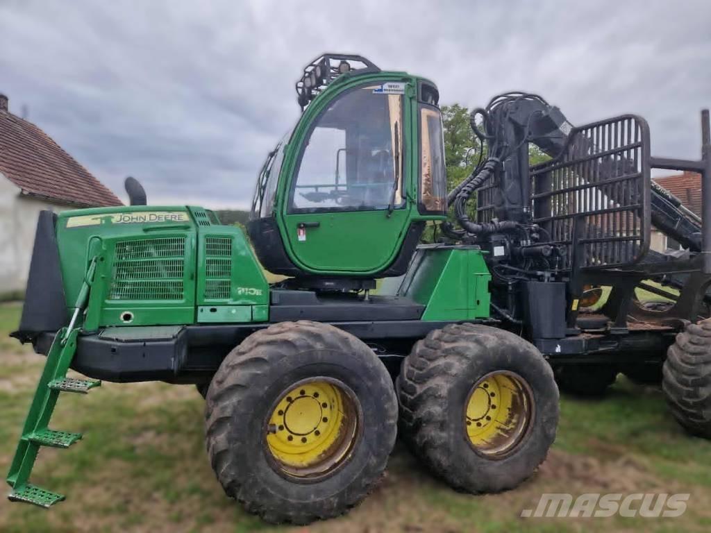 John Deere 1110 E 集运机