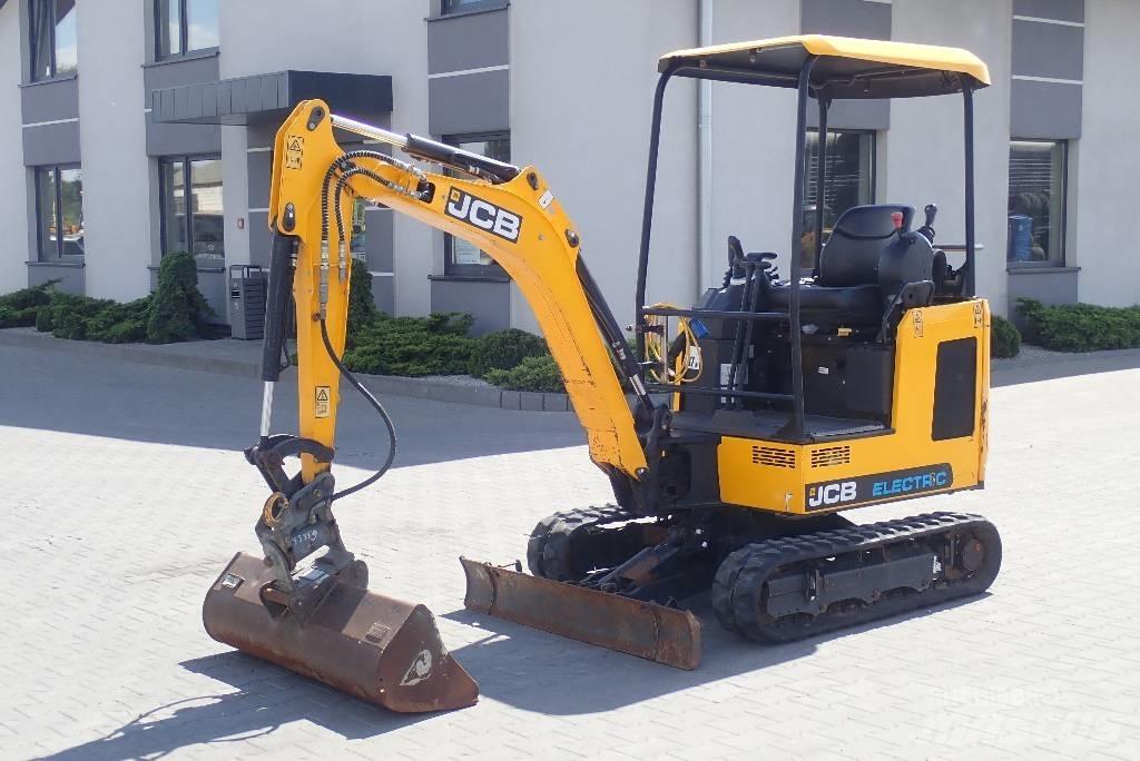 JCB 19 C-1 E 小型挖掘机