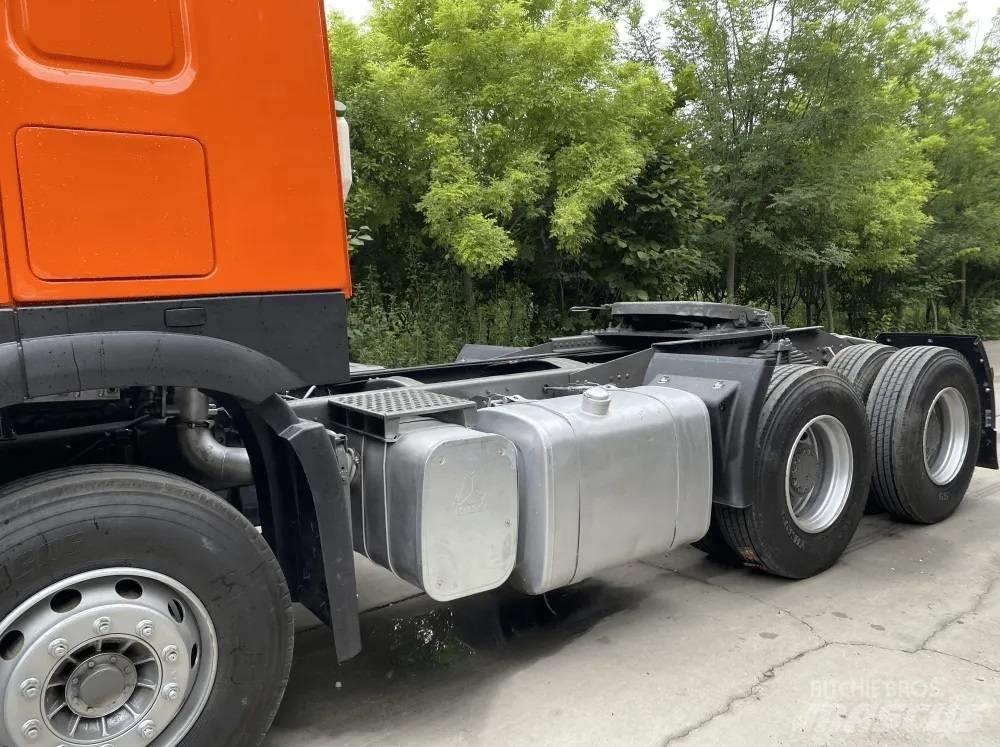 Howo 420 6x4 牵引车