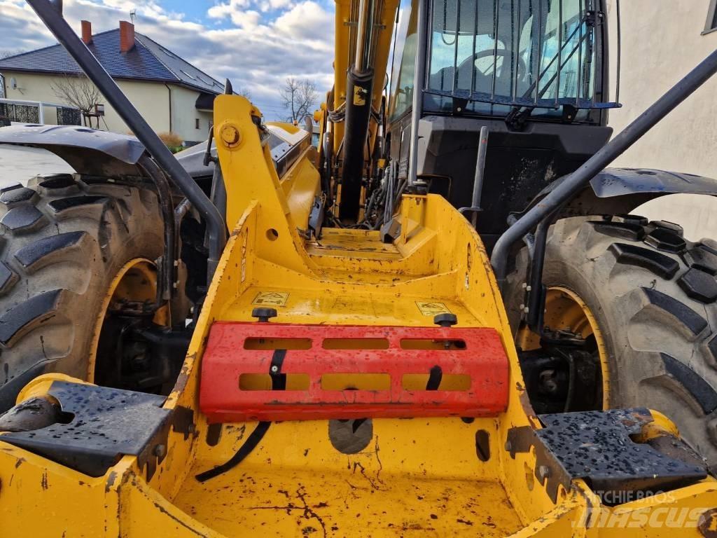 JCB 540-170 BC52 伸缩臂叉装车|叉装车
