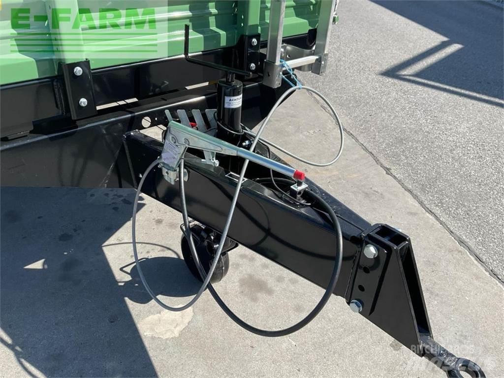 Brantner E 6535 箱式拖车