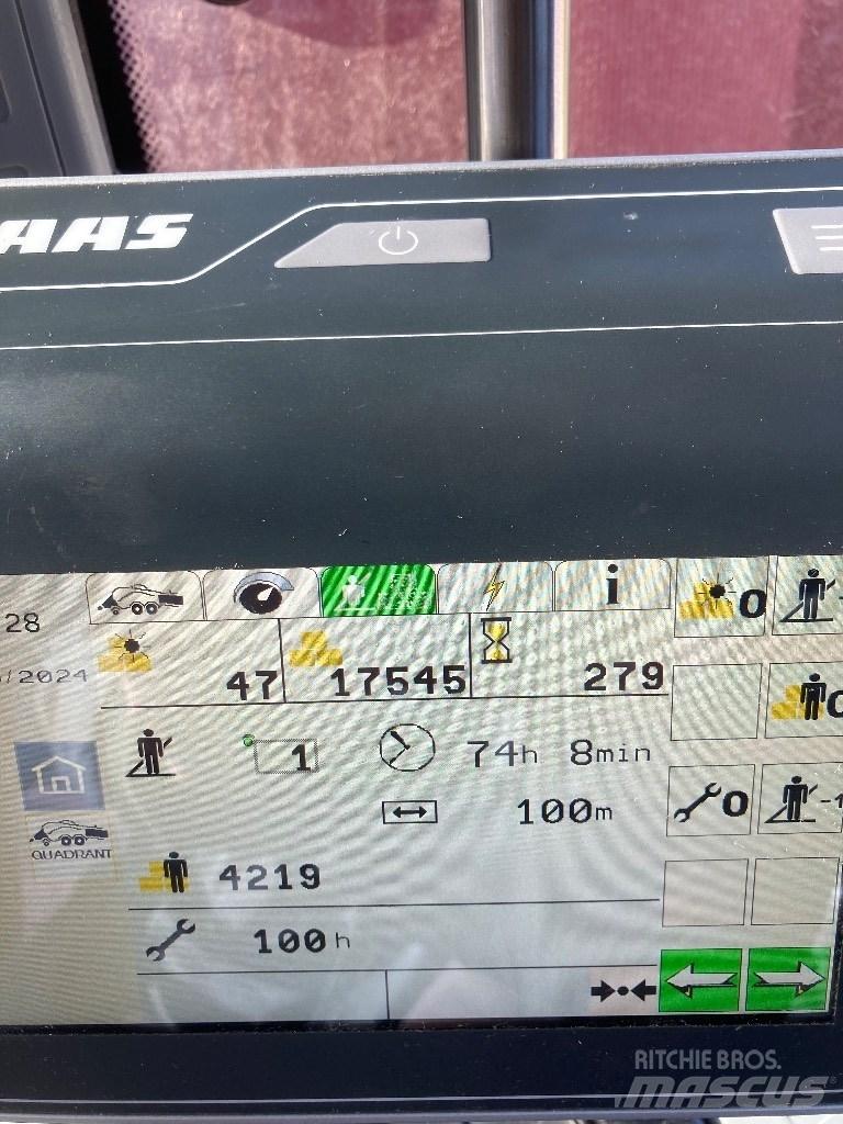 CLAAS Quadrant 4000 方捆打捆机