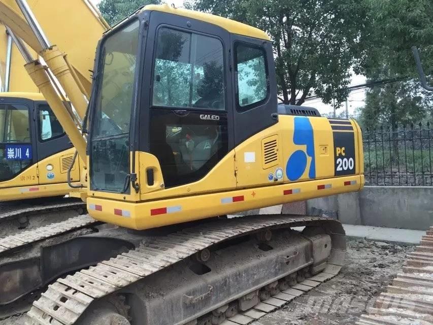 Komatsu PC 200-7 履带挖掘机