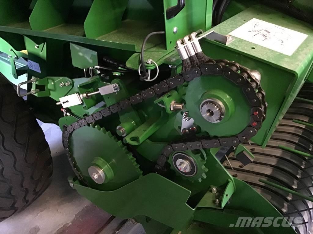 John Deere V461M 圆捆打捆机