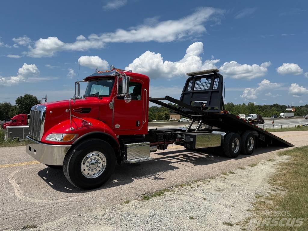 Peterbilt 348 救援车