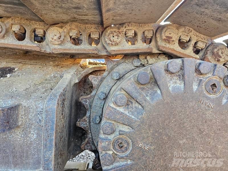 CAT 323 EL 履带挖掘机