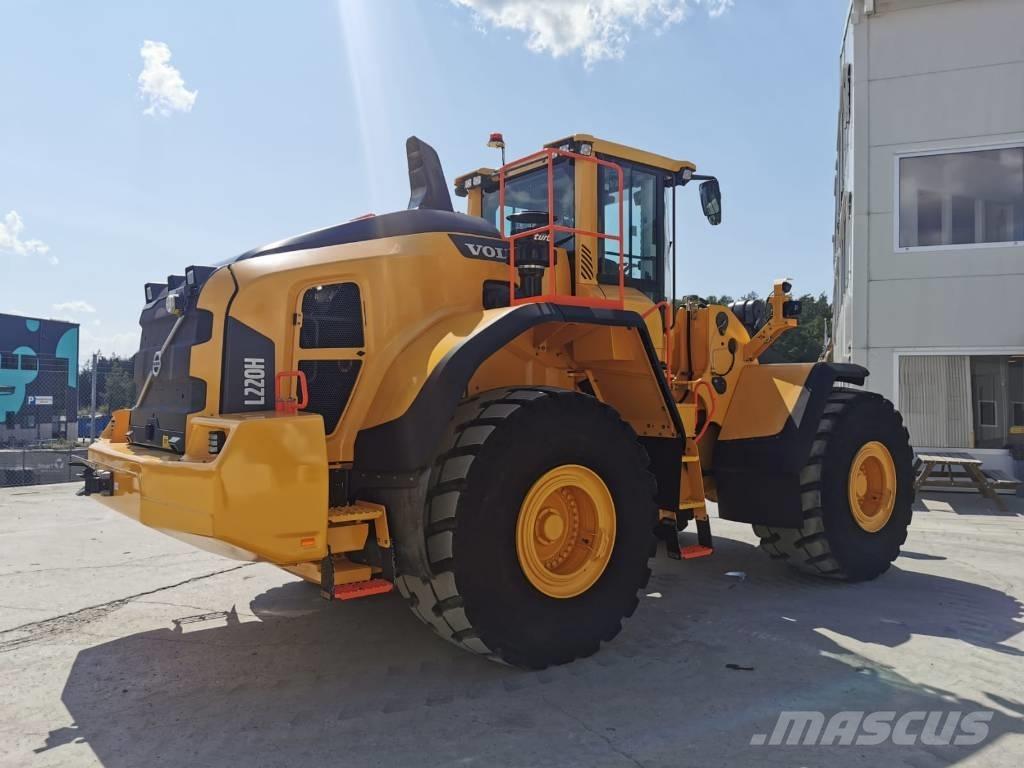 Volvo L 220 H 轮式装载机
