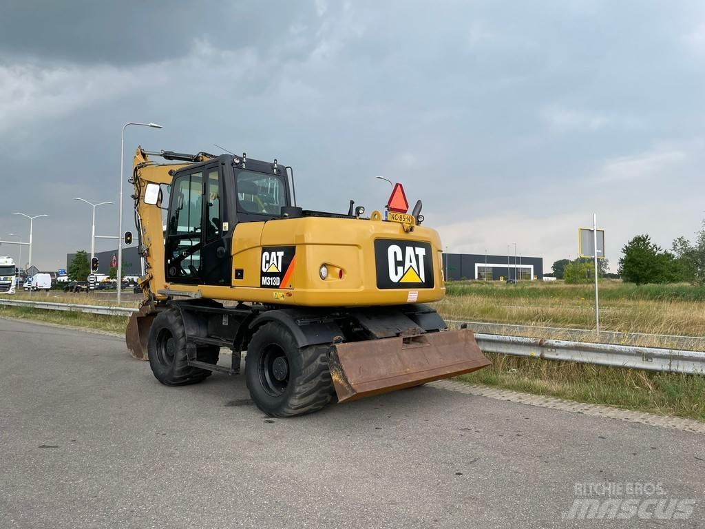 CAT M313D - CE 轮式挖掘机