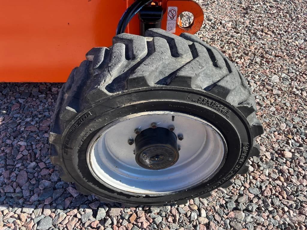 JLG 660 SJ 直臂高空工作平台