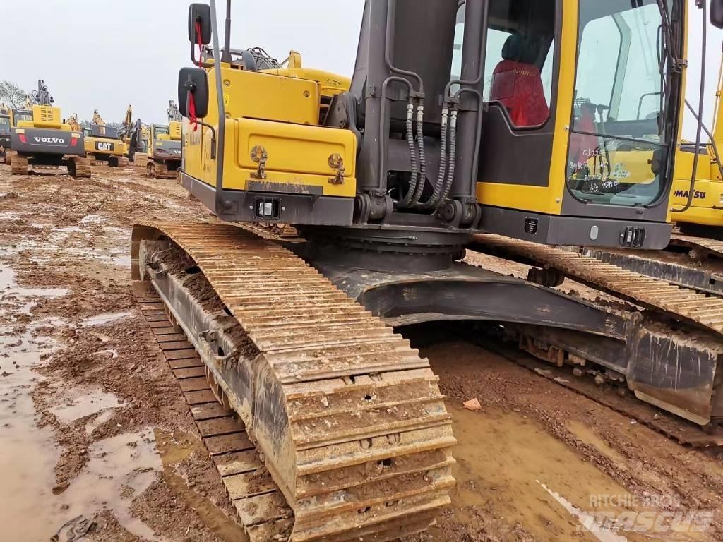 Volvo EC 240 B LC 履带挖掘机