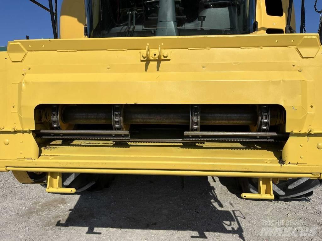New Holland CX8.80 联合收割机