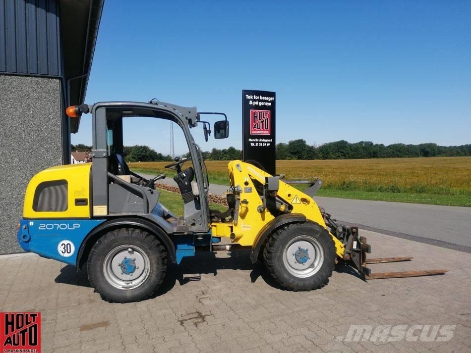 Weidemann 2070 CX 小型装载机