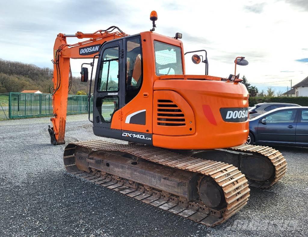 Doosan DX 140 LCR-3 履带挖掘机