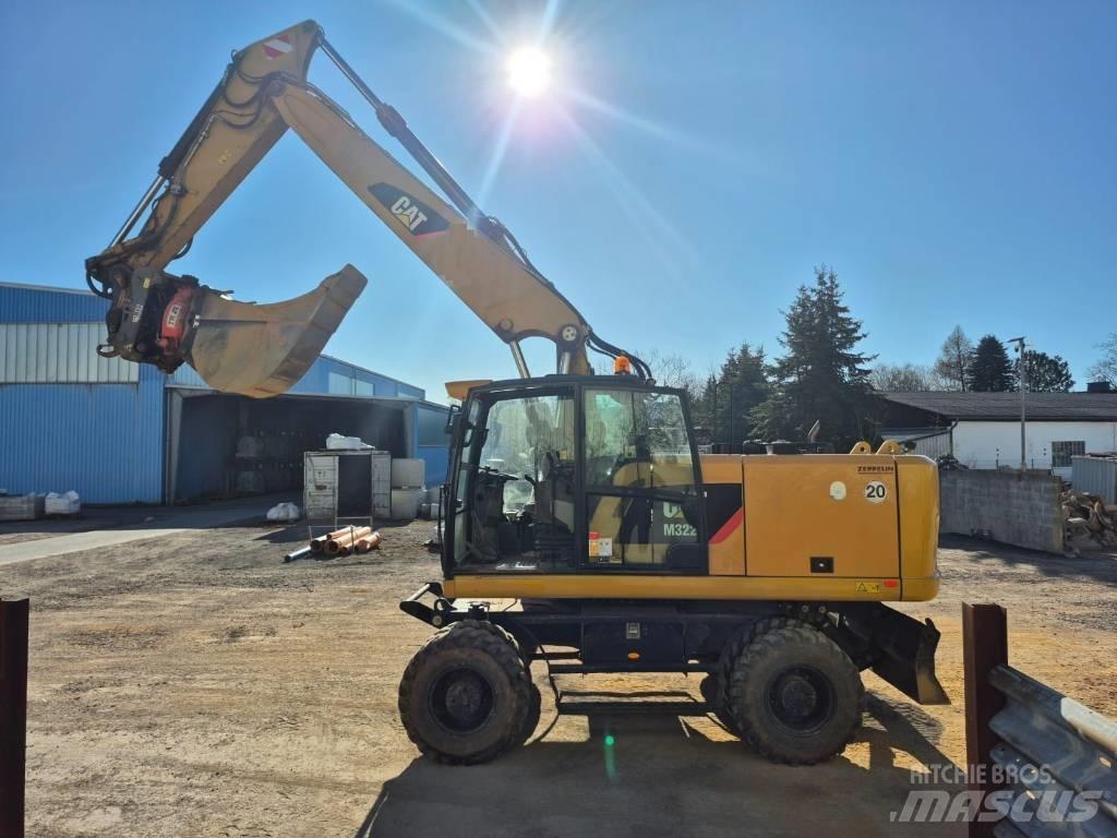 CAT M322F 轮式挖掘机