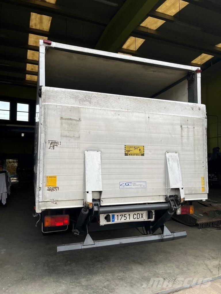 Iveco ML65E15 平板车