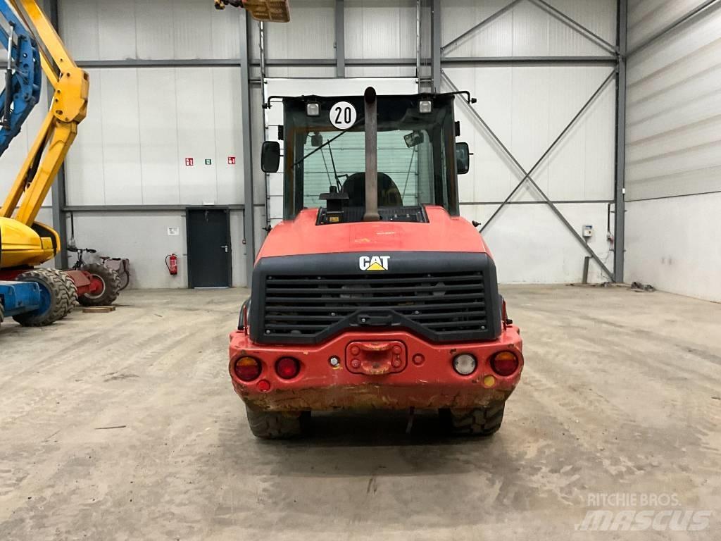 CAT 906 M 轮式装载机