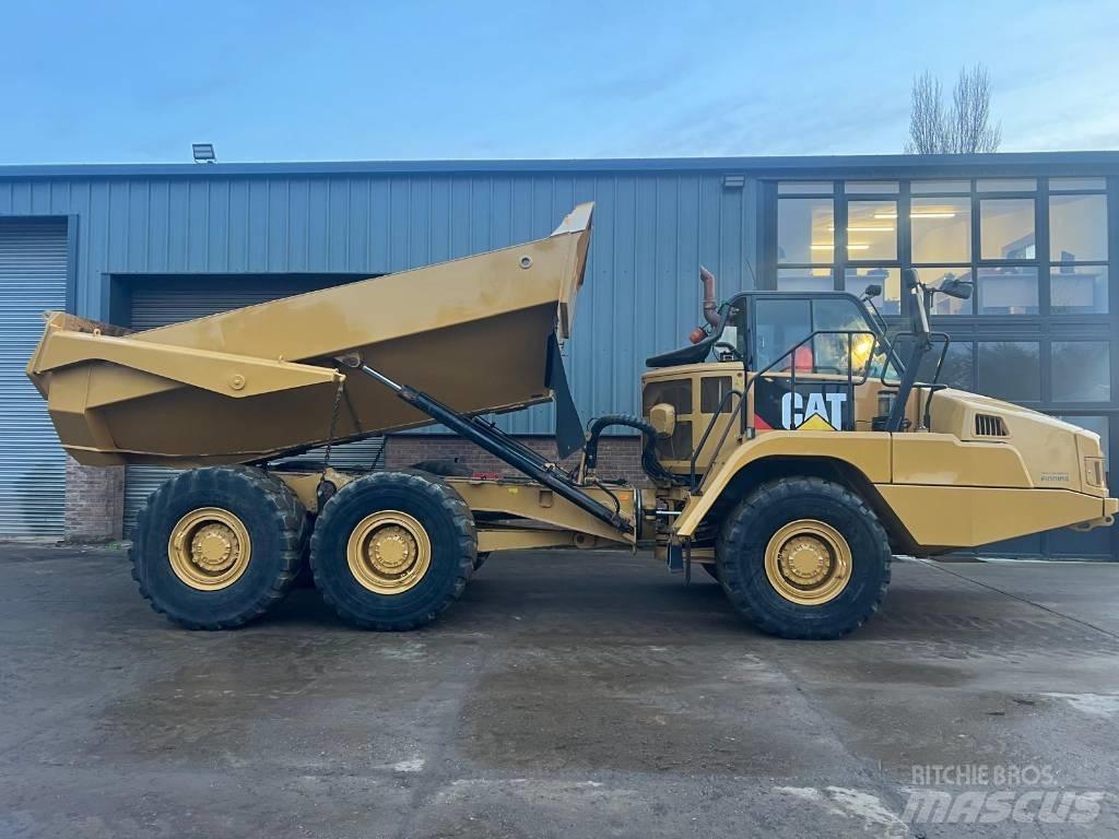 CAT 730 C 铰接式自卸车