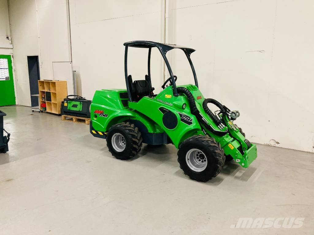 Avant 750 小型装载机