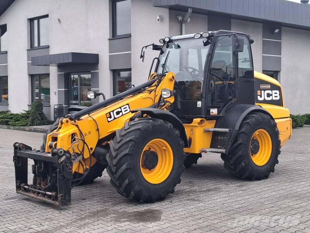 JCB TM 320 AGRI 电动叉车