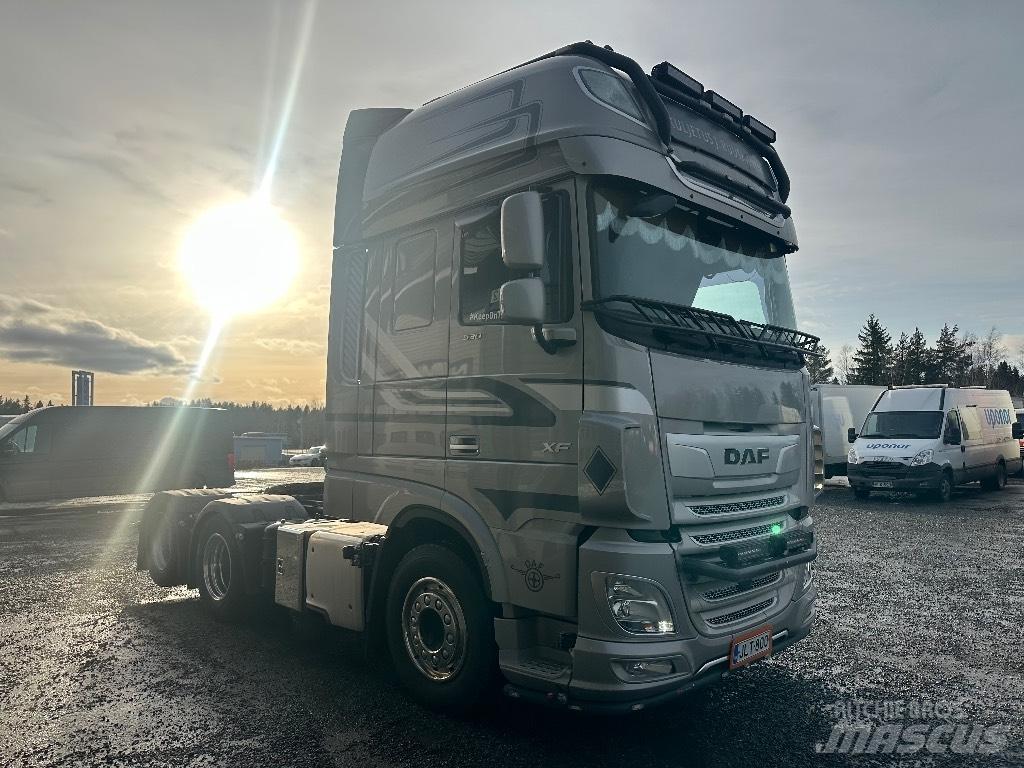 DAF XF 530 牵引车