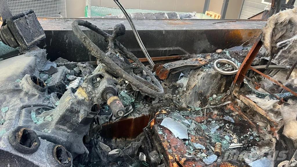 JCB 538-70 电动叉车