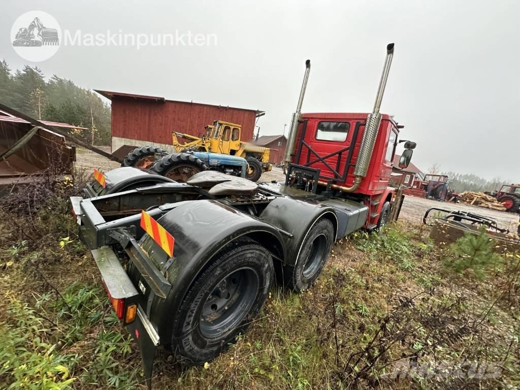 Scania T 143 H 牵引车