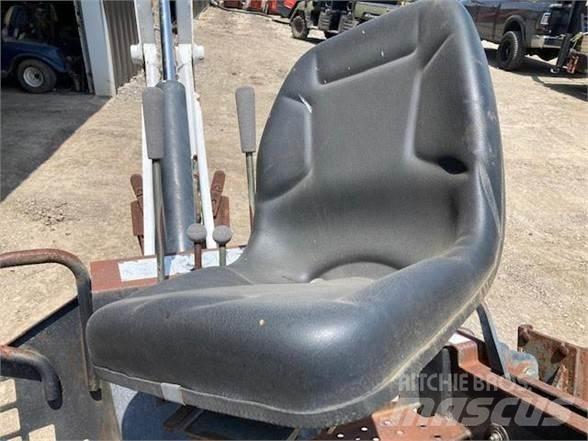 Bobcat 709 FDS 滑移装载机