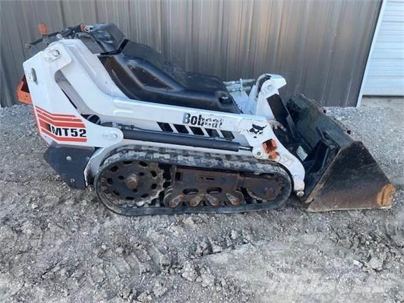 Bobcat MT50 滑移装载机