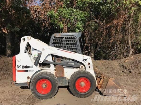 Bobcat S650 滑移装载机